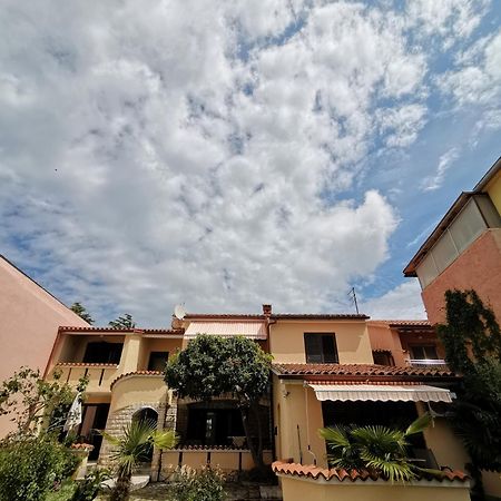 Apartmani Koin Μεντουλίν Εξωτερικό φωτογραφία