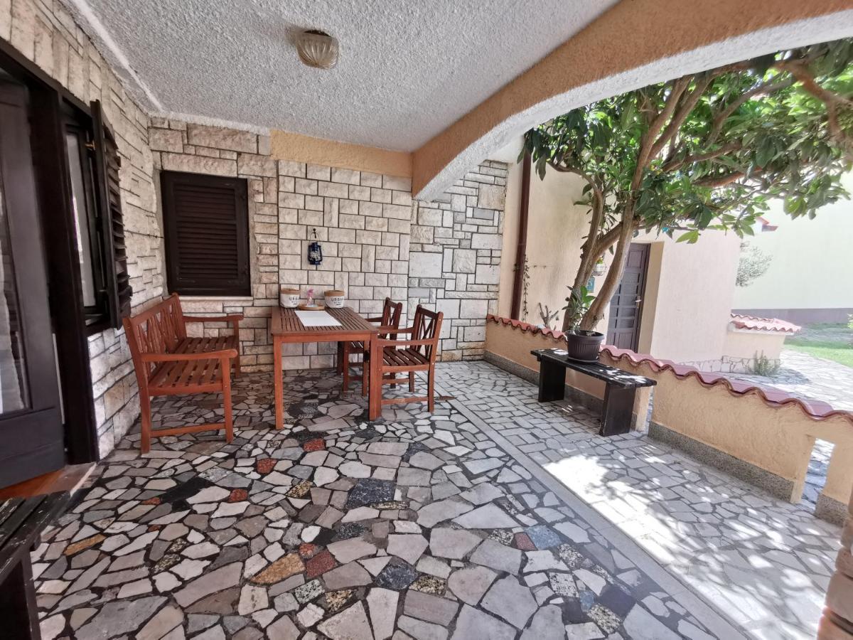 Apartmani Koin Μεντουλίν Εξωτερικό φωτογραφία