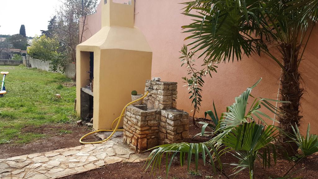 Apartmani Koin Μεντουλίν Εξωτερικό φωτογραφία