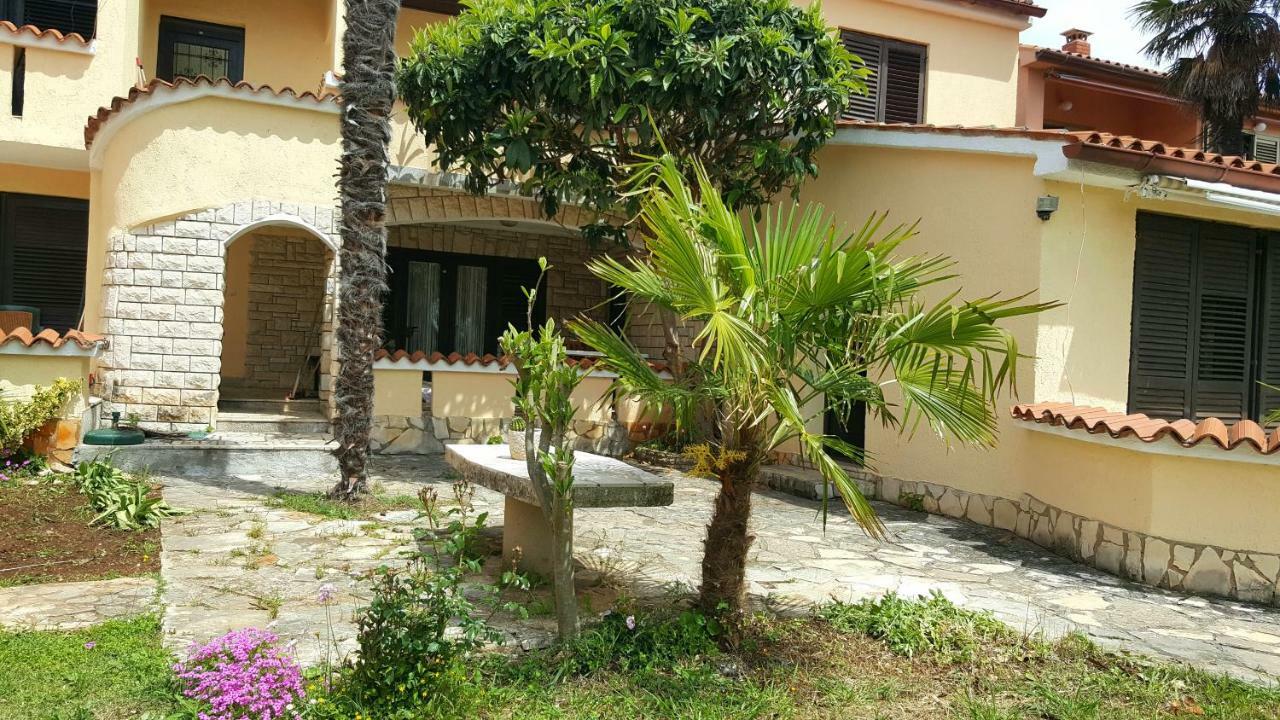Apartmani Koin Μεντουλίν Εξωτερικό φωτογραφία